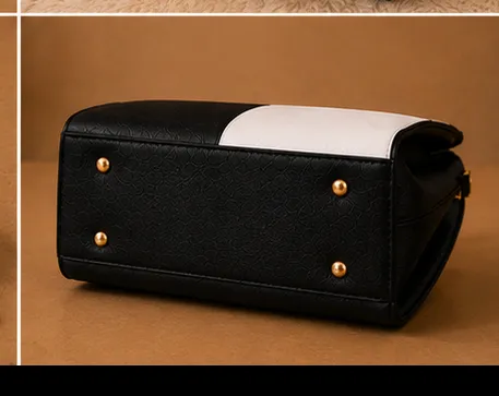 Monochrome Checkerboard Tote - Image 9